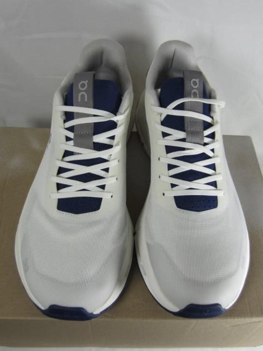 NEW IN BOX / NEVER WORN! ON CLOUD / MENS 11 - Picture 6 of 10